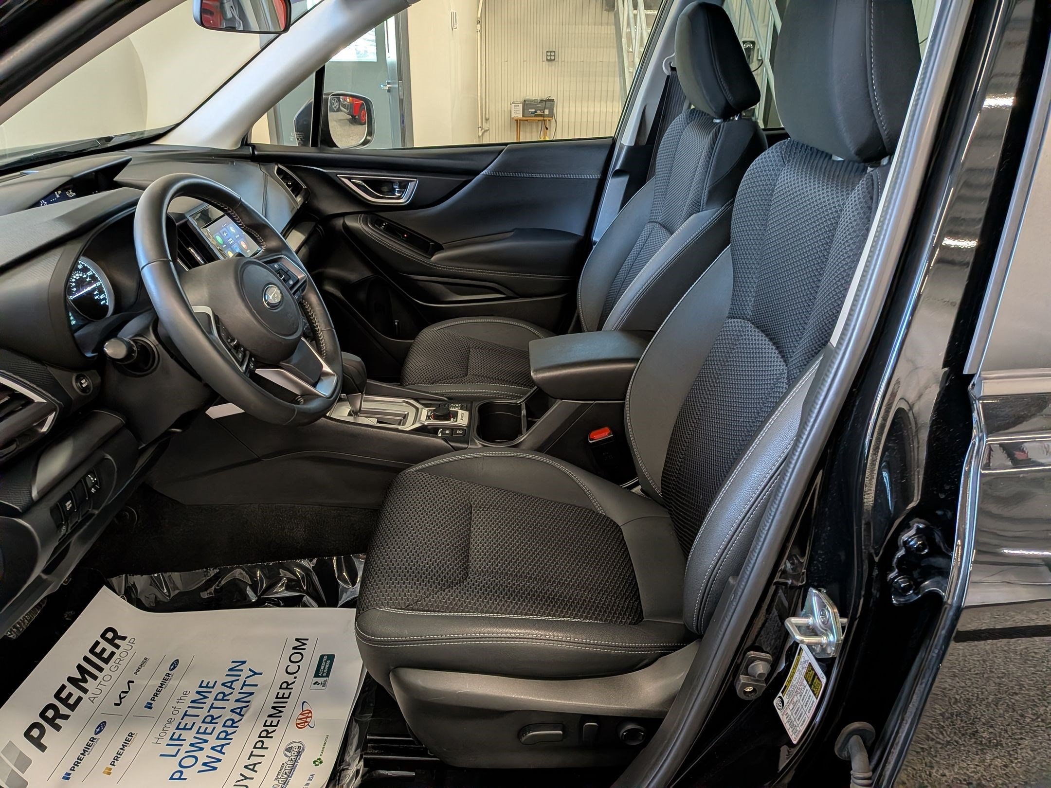 2023 Subaru Forester Premium - Photo 9