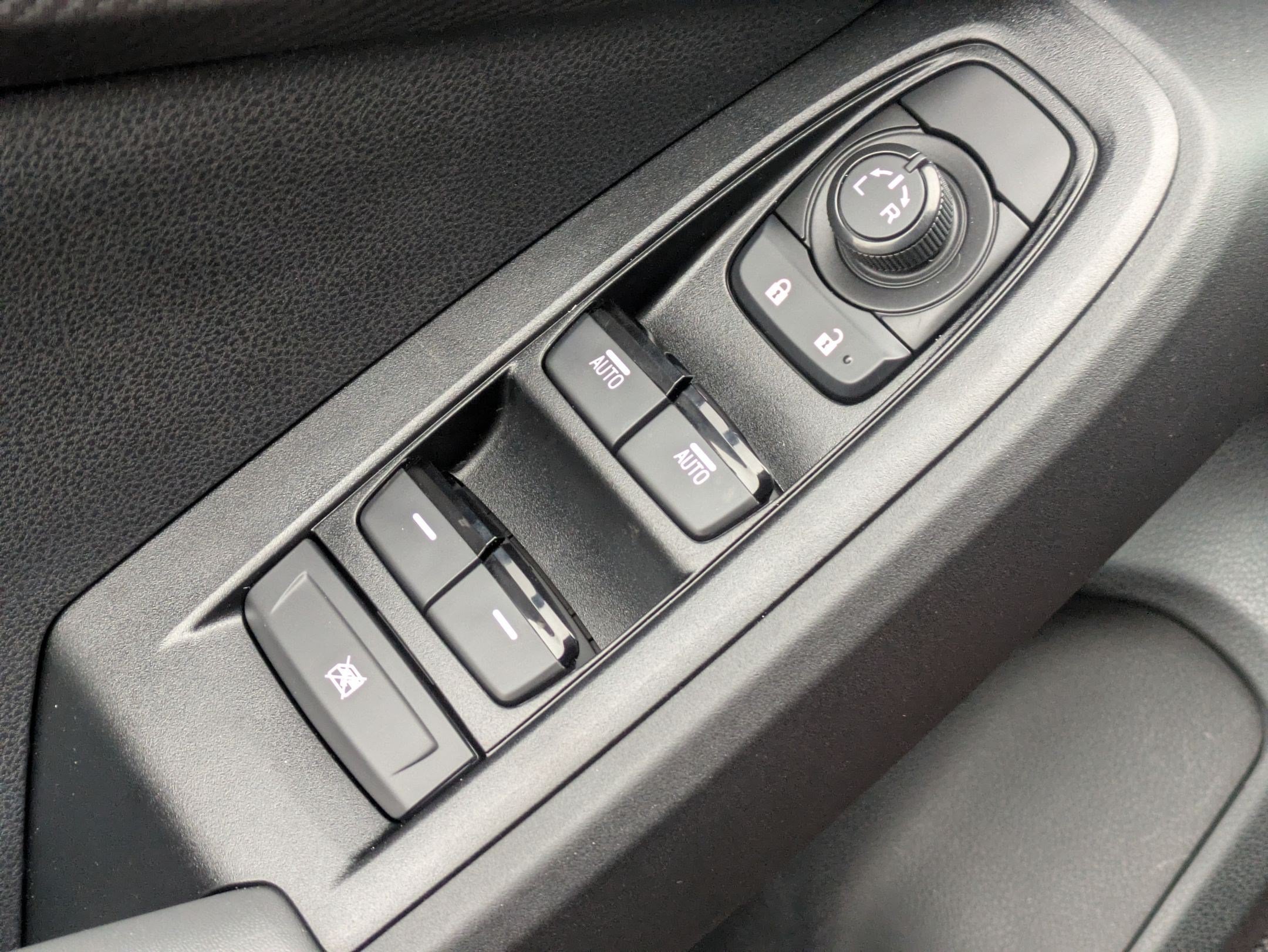 2026 Subaru Crosstrek Premium - Photo 11