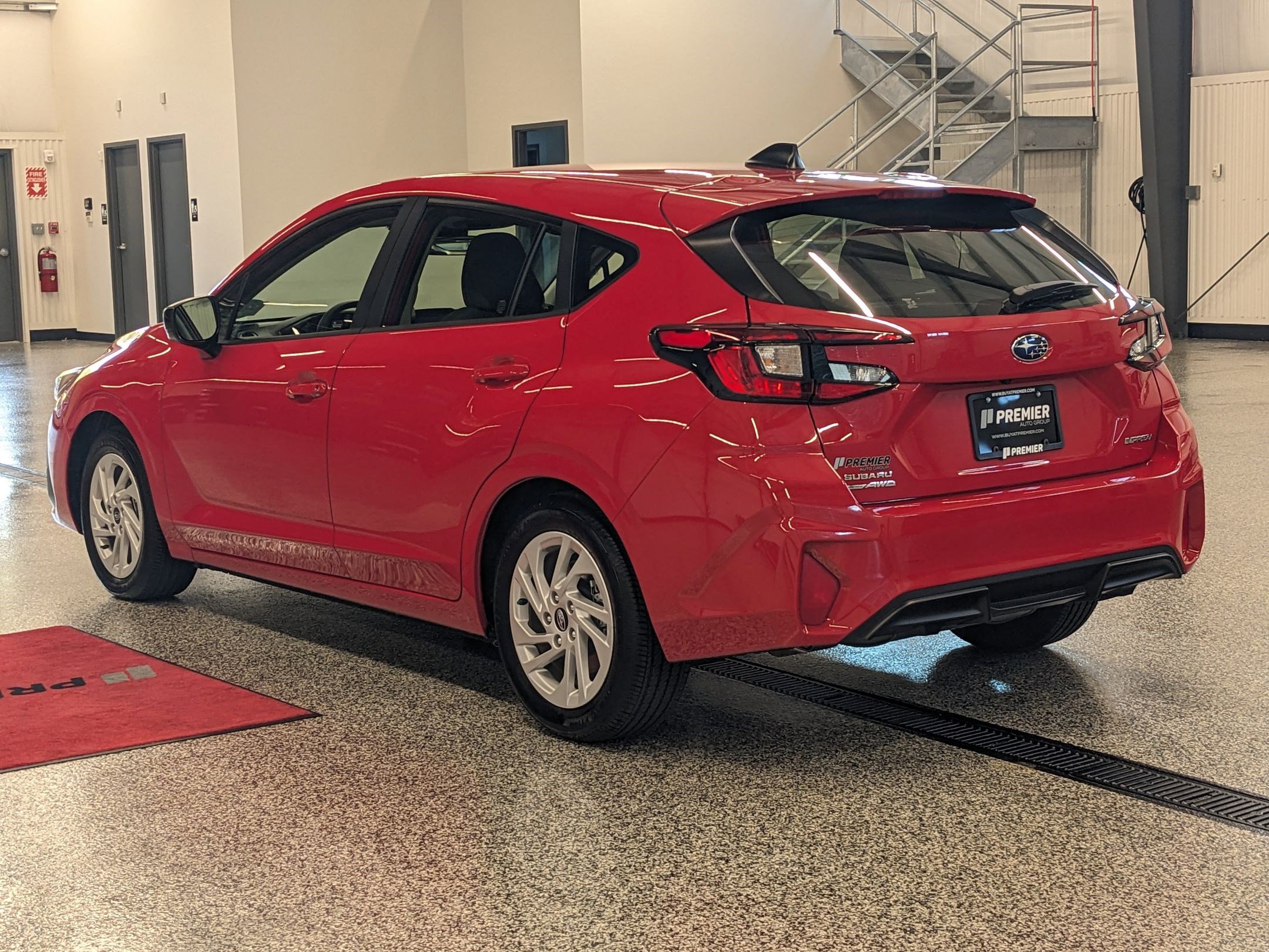 2025 Subaru Impreza Base photo 3