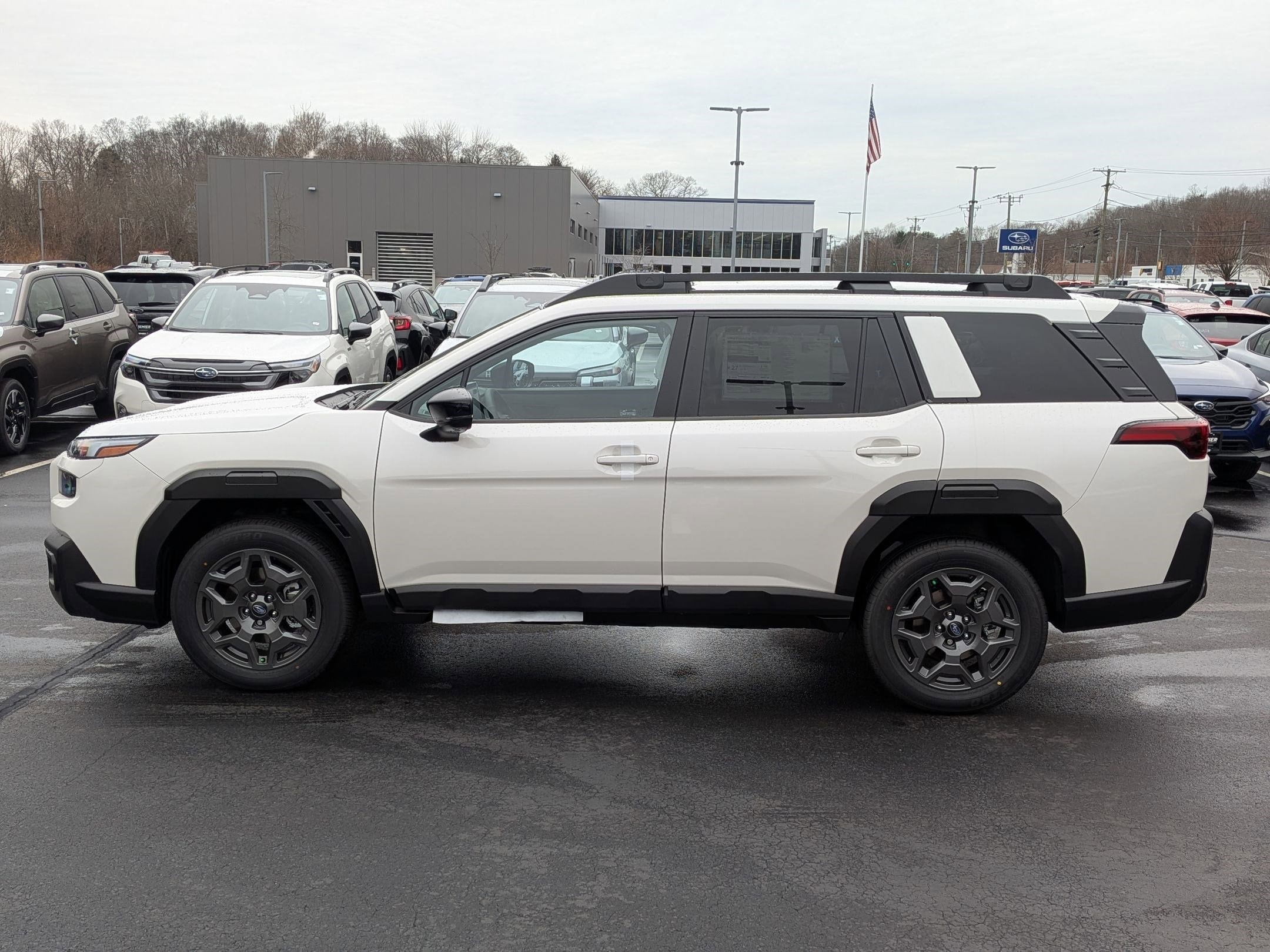 2026 Subaru Outback Premium - Photo 7