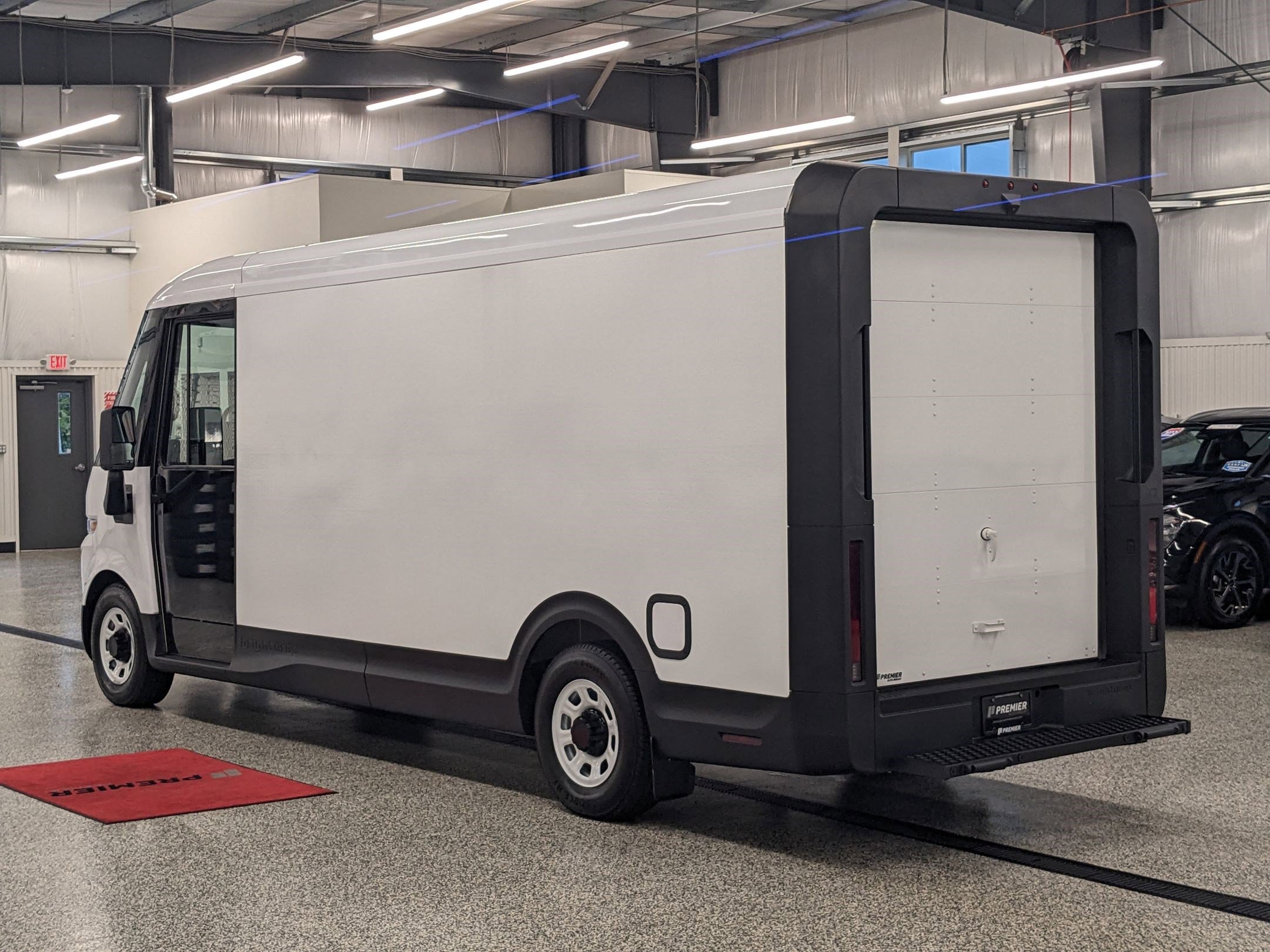 2024 Brightdrop Zevo 600 photo 4