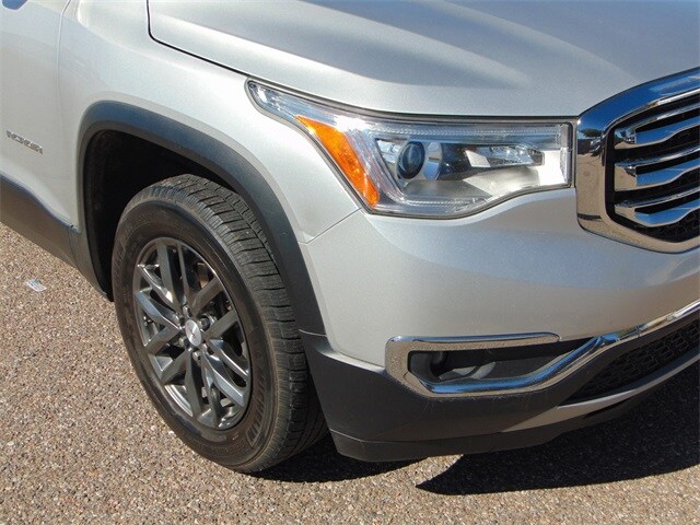 2019 Gmc Acadia SLT photo 2