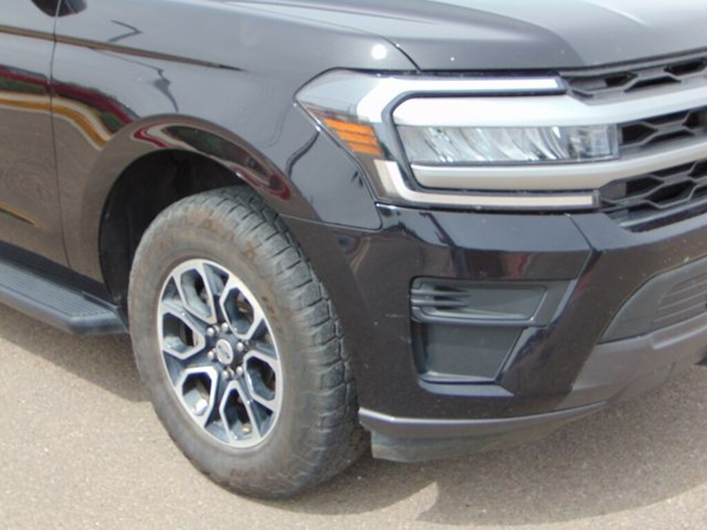 Used 2024 Ford Expedition Max XLT SUV