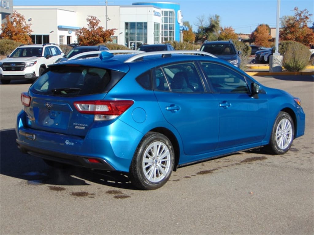Used 2017 Subaru Impreza 2.0i Premium 5-door