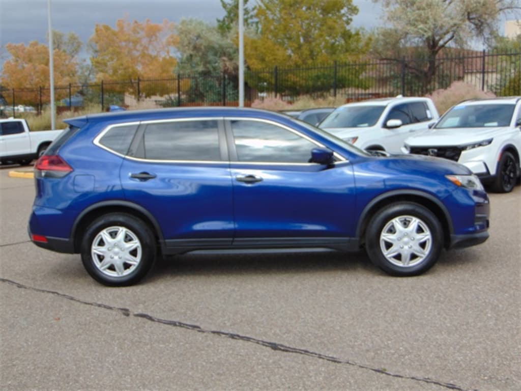 Used 2020 Nissan Rogue S SUV