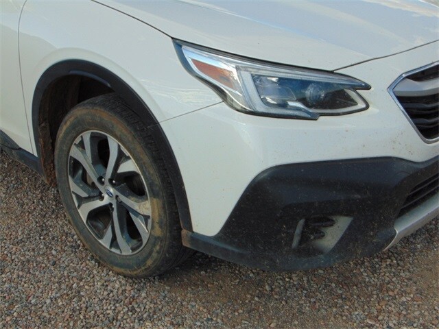 2021 Subaru Outback Limited photo 2