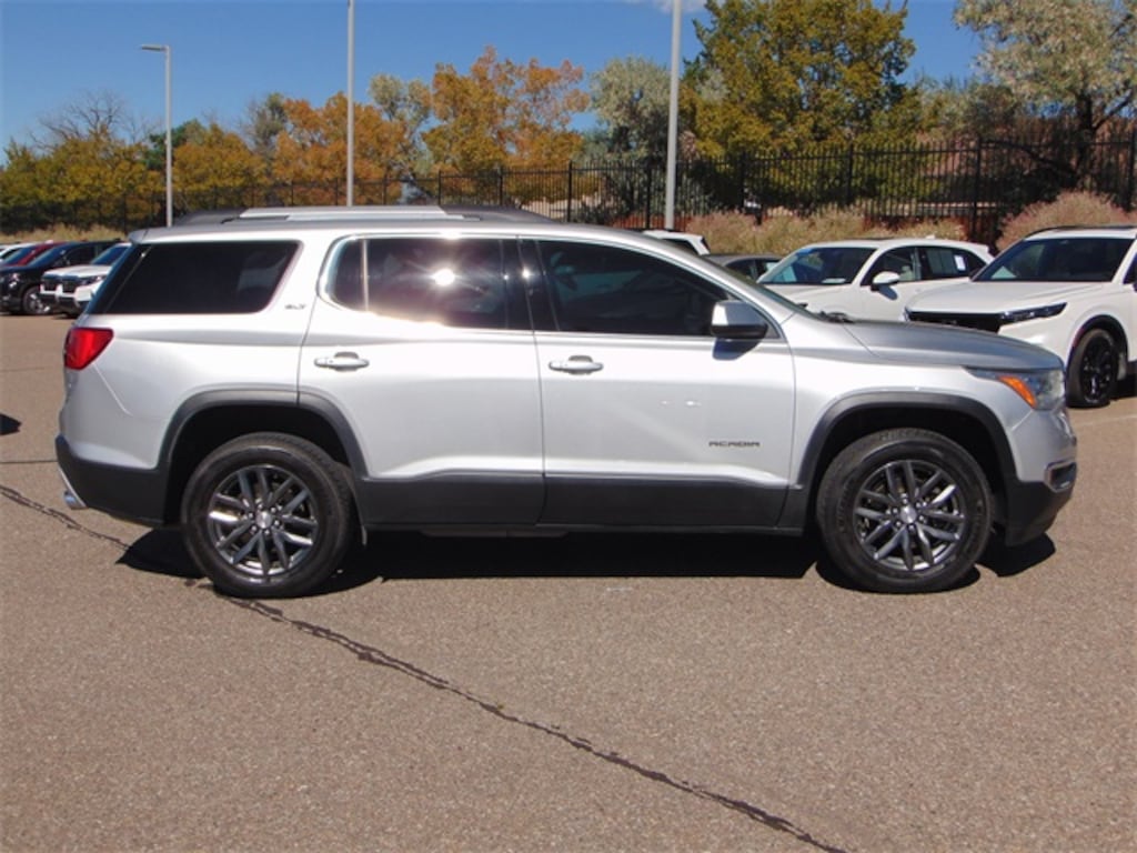 Used 2019 GMC Acadia SLT-1 SUV