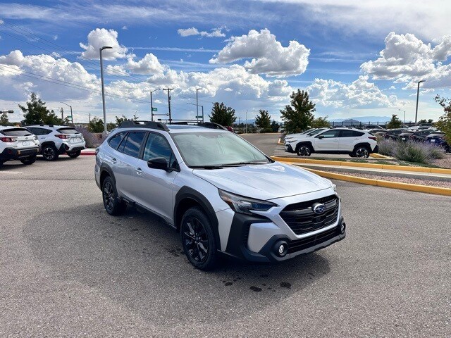 2025 Subaru Outback Onyx Edition photo 2