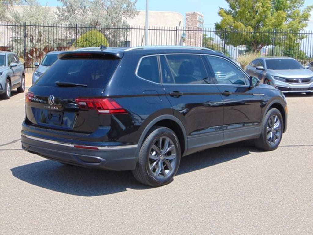 Used 2023 Volkswagen Tiguan 2.0T SE SUV
