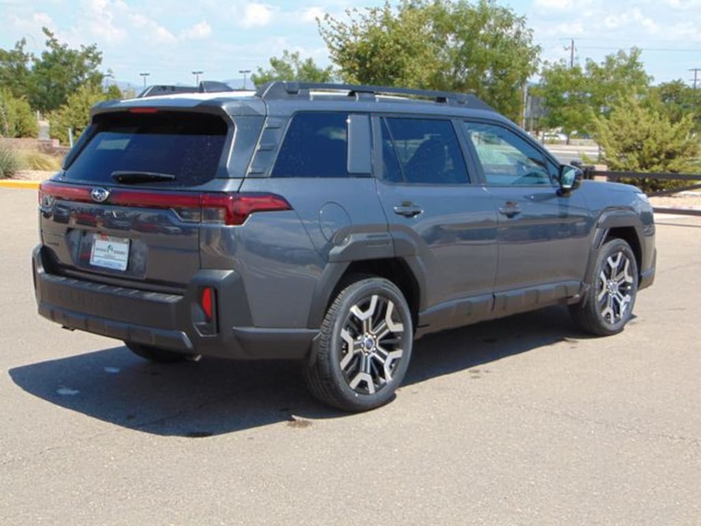 New 2026 Subaru Outback Touring XT SUV