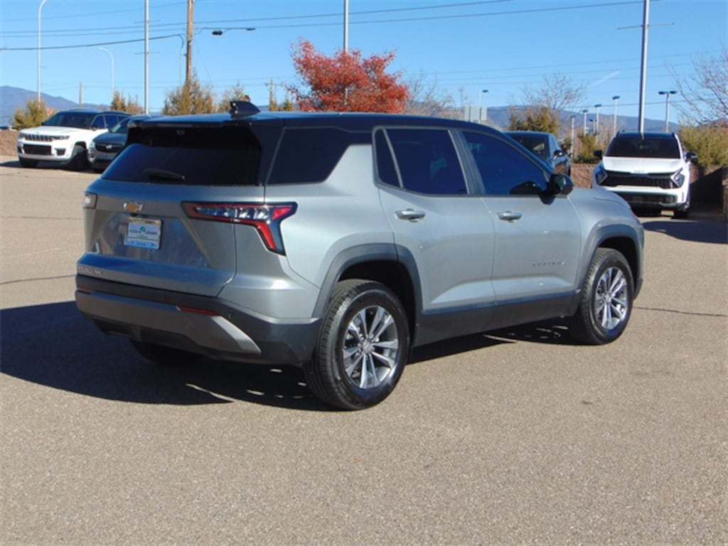 Used 2025 Chevrolet Equinox LT SUV