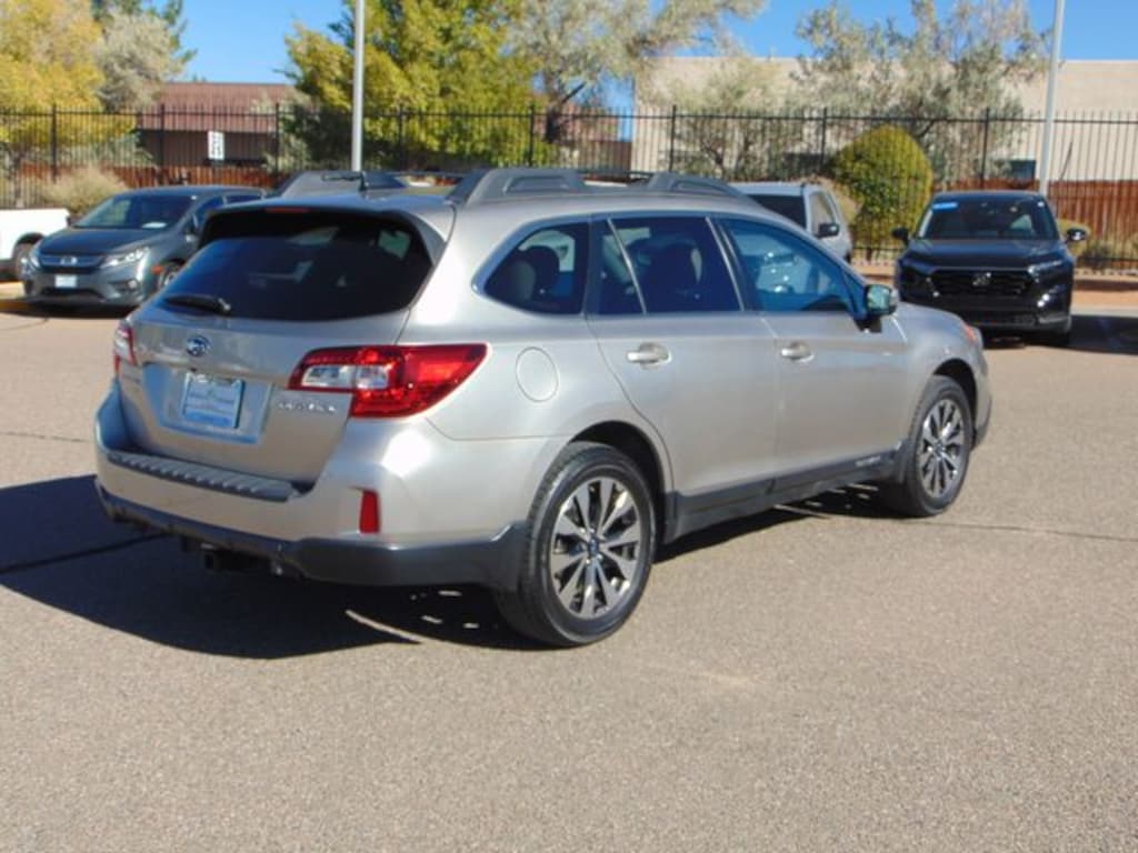 Used 2016 Subaru Outback 2.5i Limited SUV
