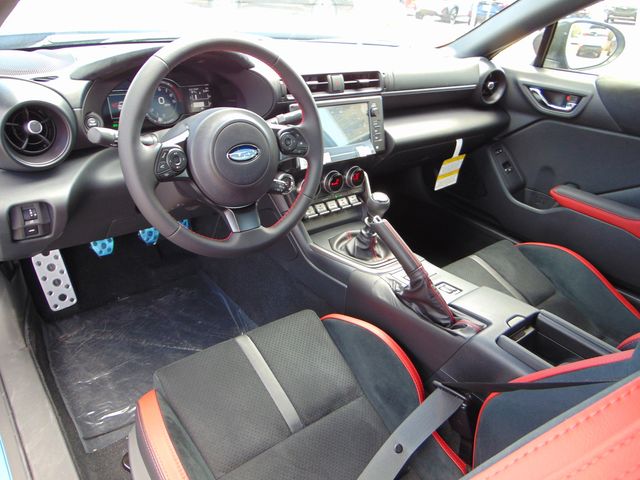 2025 Subaru BRZ Limited - Photo 11