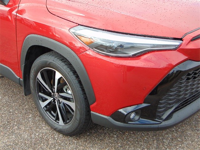 2024 Toyota Corolla Hybrid XSE photo 2