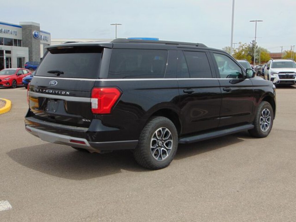 Used 2024 Ford Expedition Max XLT SUV