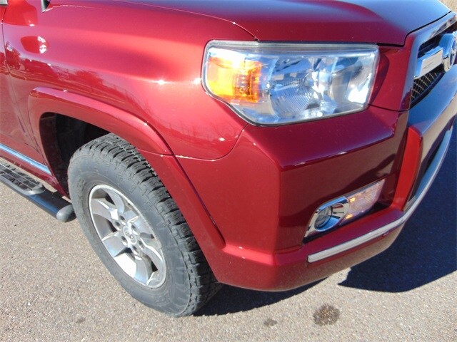 2013 Toyota 4Runner SR5 4WD photo 2