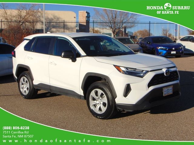 2024 Toyota RAV4 LE