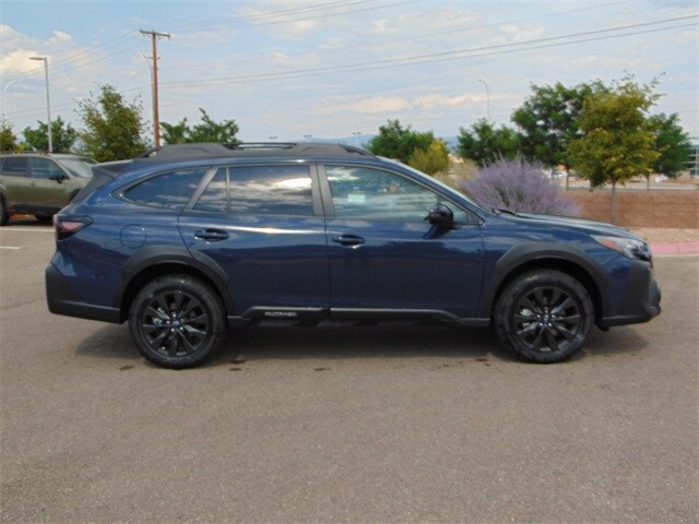 2025 Subaru Outback Onyx Edition photo 2
