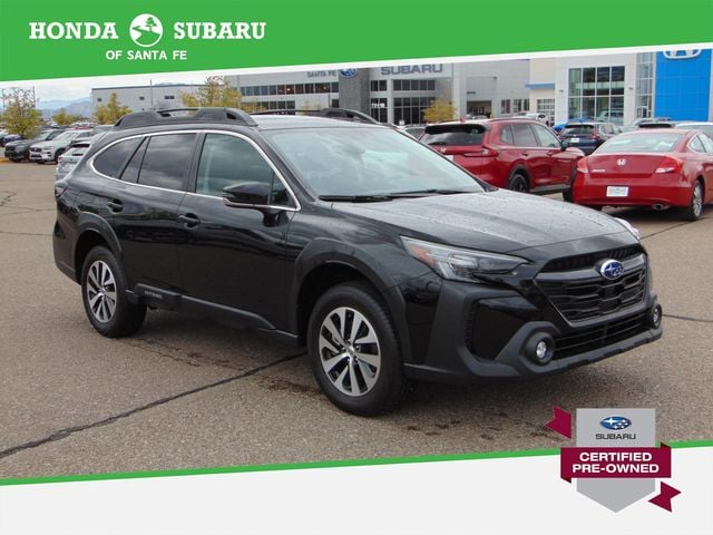 2025 Subaru Outback Premium's photo