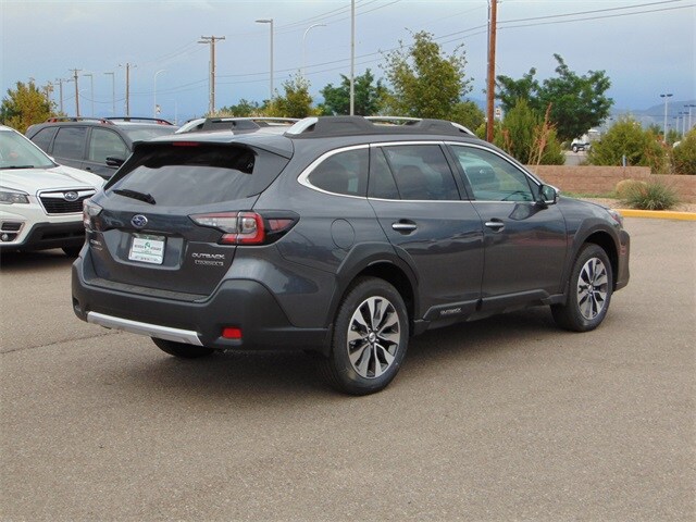 2025 Subaru Outback Touring XT photo 4