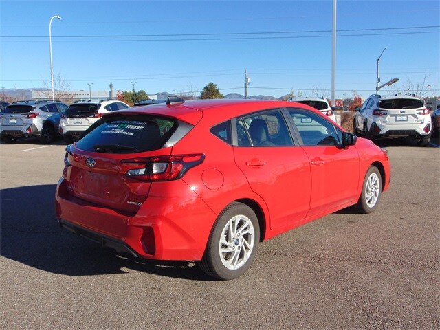 2024 Subaru Impreza Base photo 4