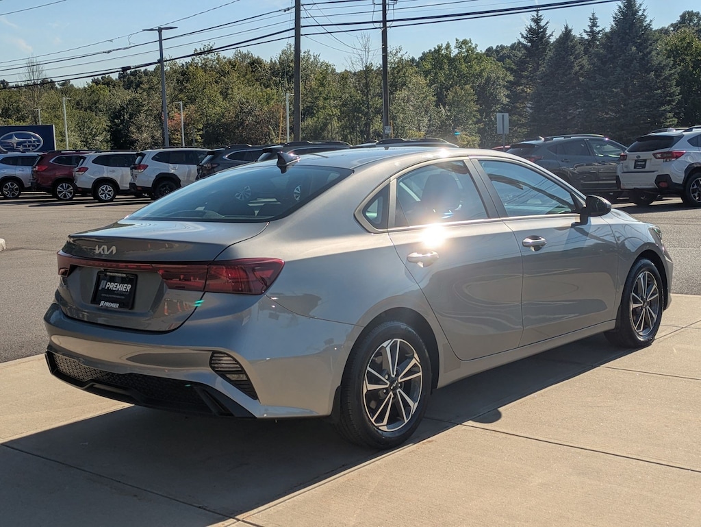 Used 2023 Kia Forte LXS Sedan