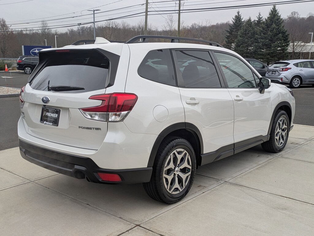 Used 2022 Subaru Forester Premium SUV