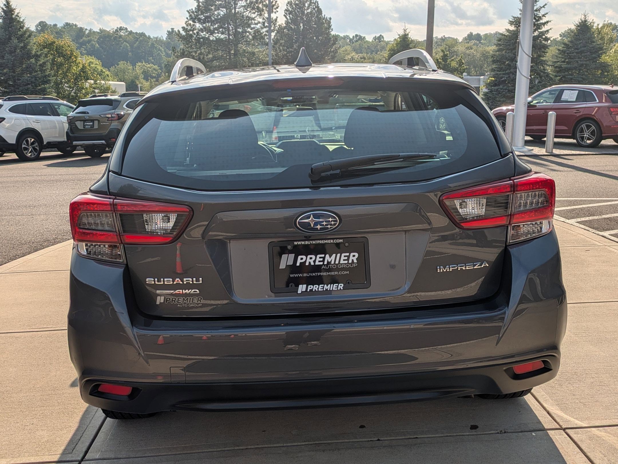 2023 Subaru Impreza Premium photo 4