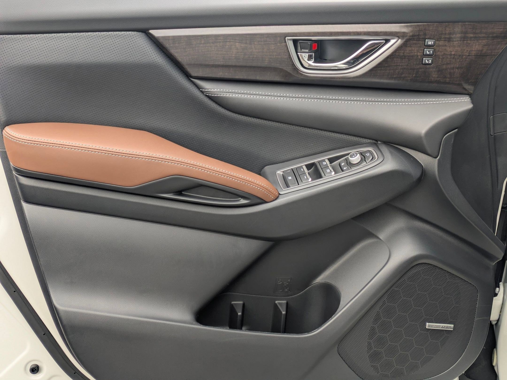 2026 Subaru Ascent Touring - Photo 11