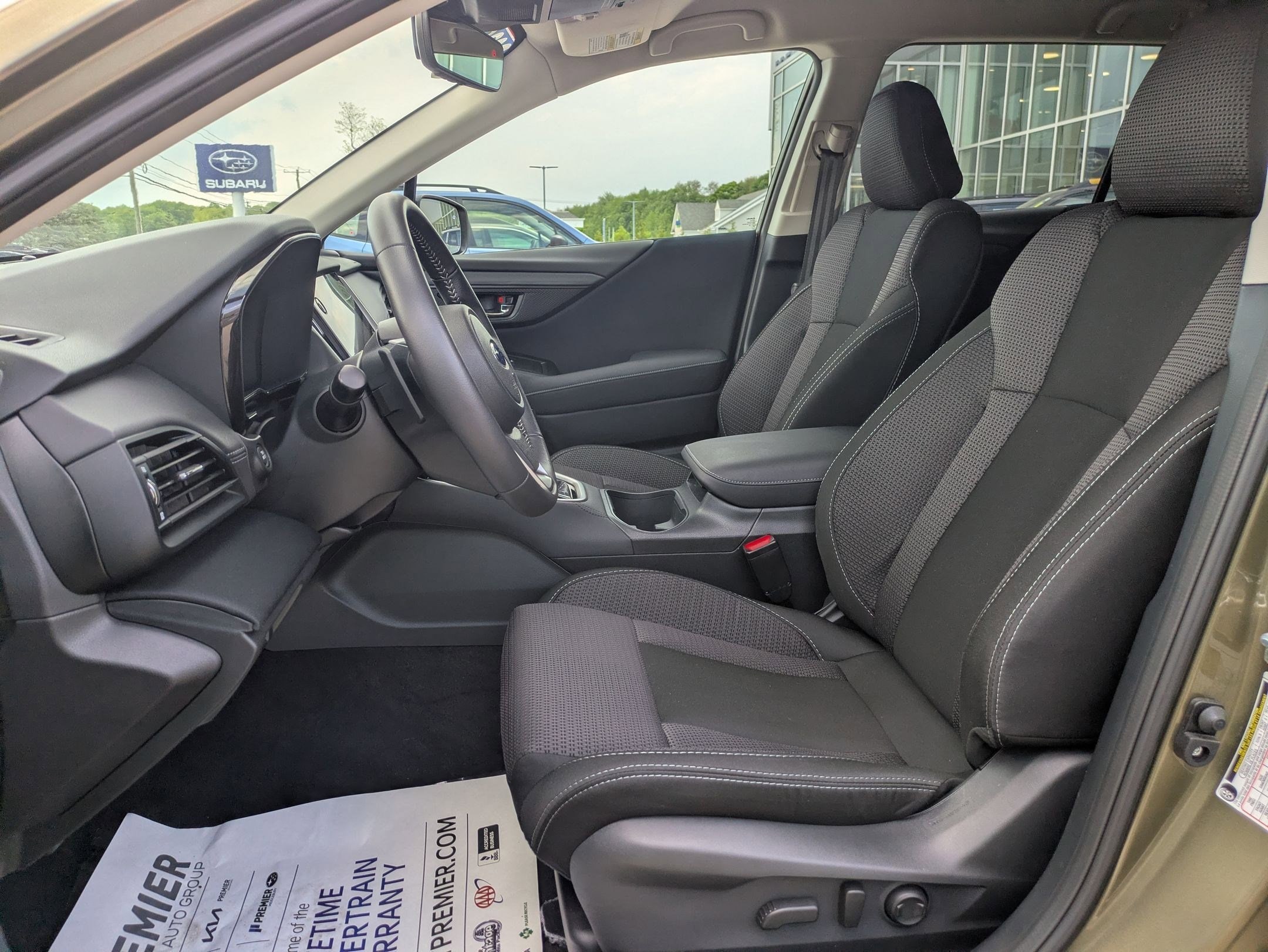 2025 Subaru Outback Premium - Photo 11