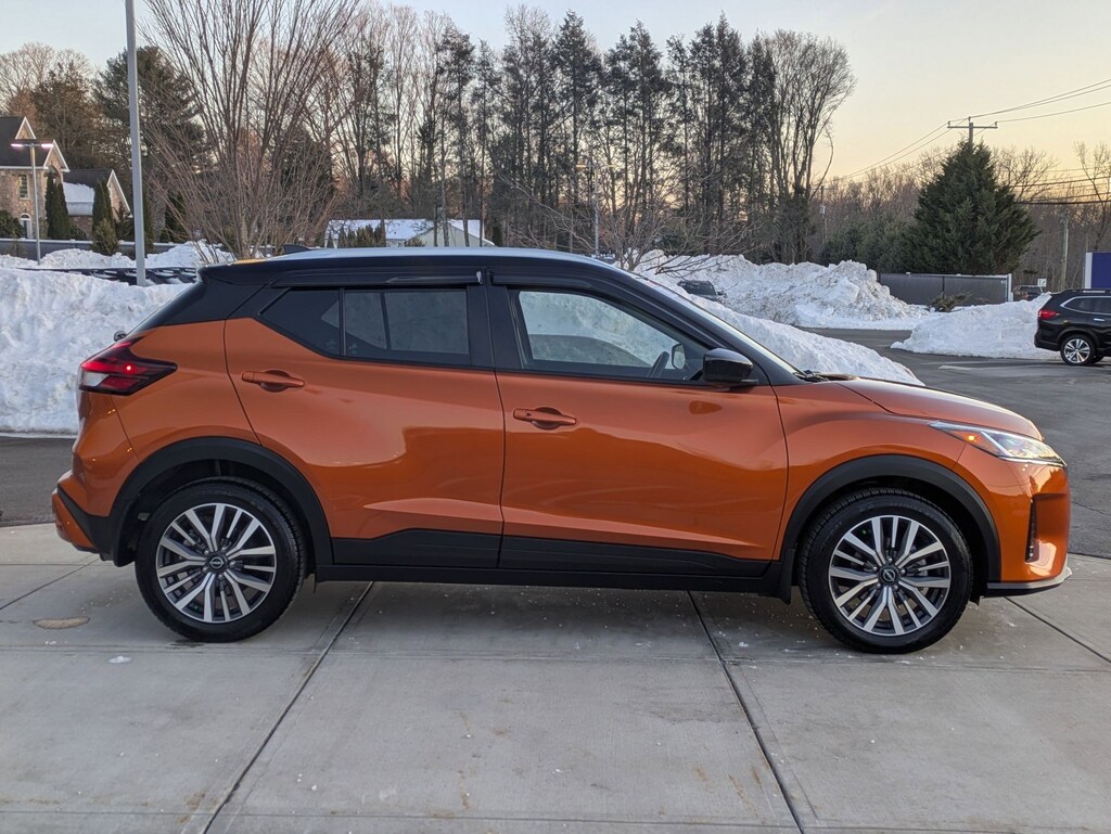 Used 2023 Nissan Kicks SV SUV