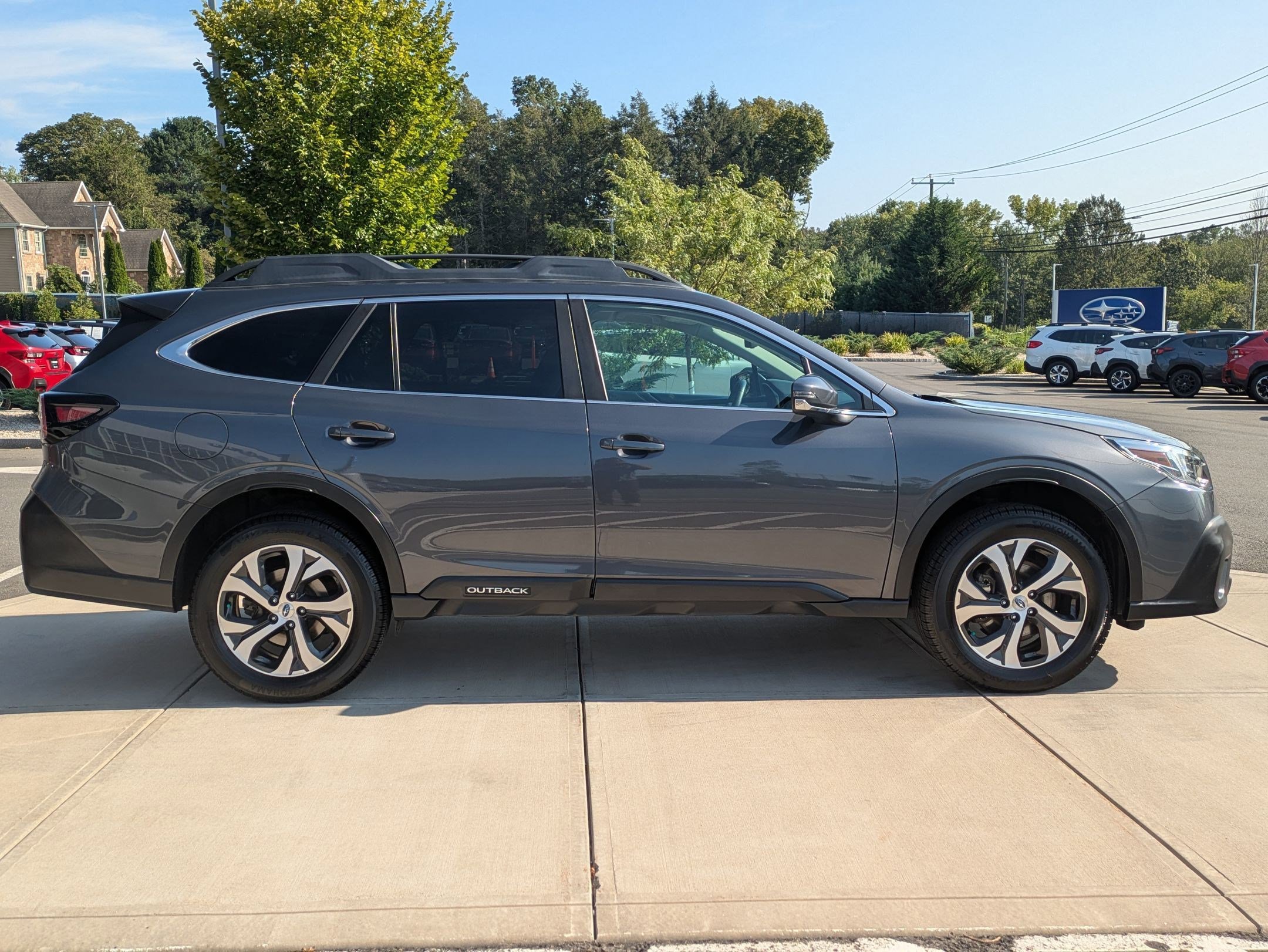 Used 2020 Subaru Outback Limited with VIN 4S4BTALC5L3141902 for sale in Middlebury, CT