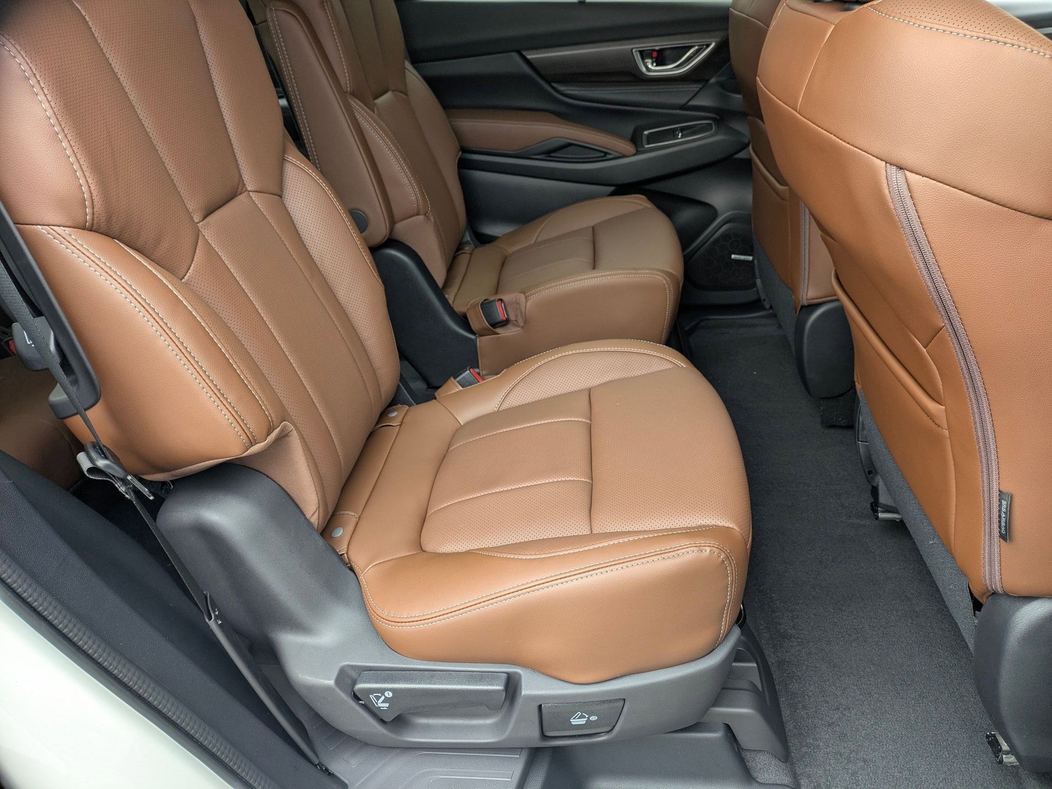 2026 Subaru Ascent Touring - Photo 36