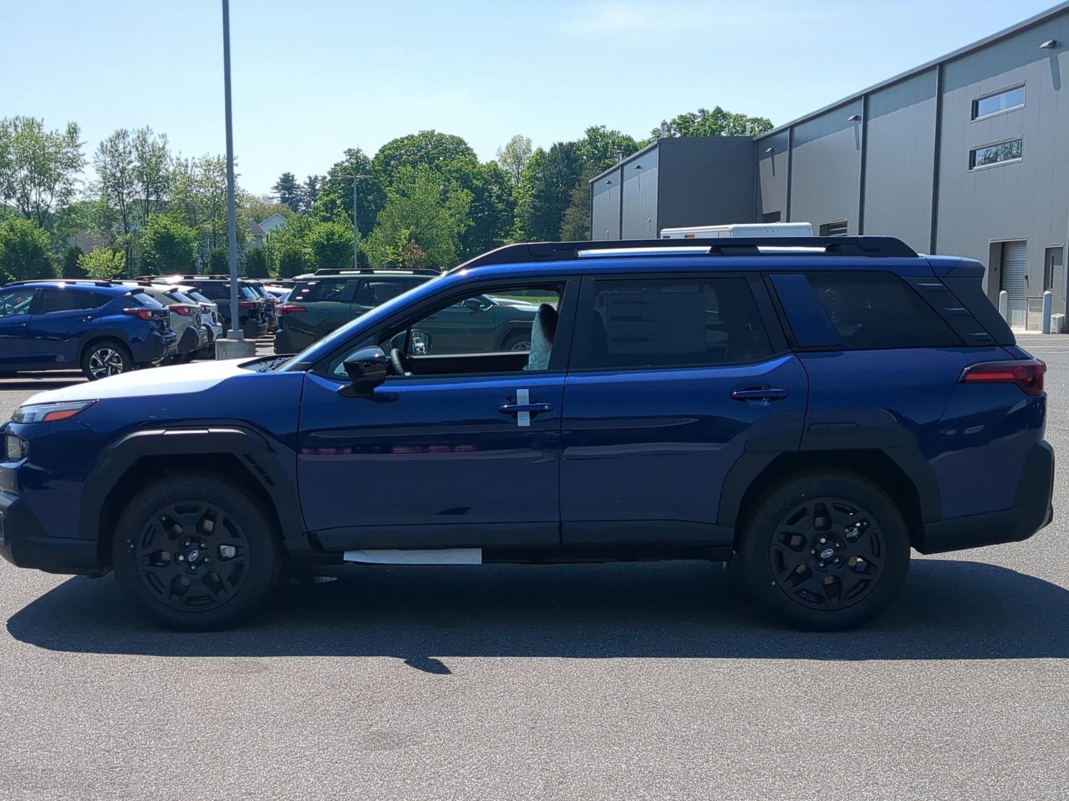 2026 Subaru Outback Limited - Photo 7