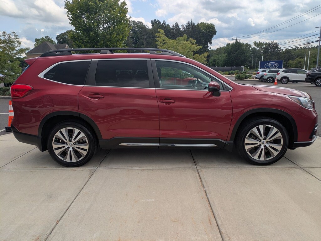 Used 2022 Subaru Ascent Limited 7-Passenger SUV