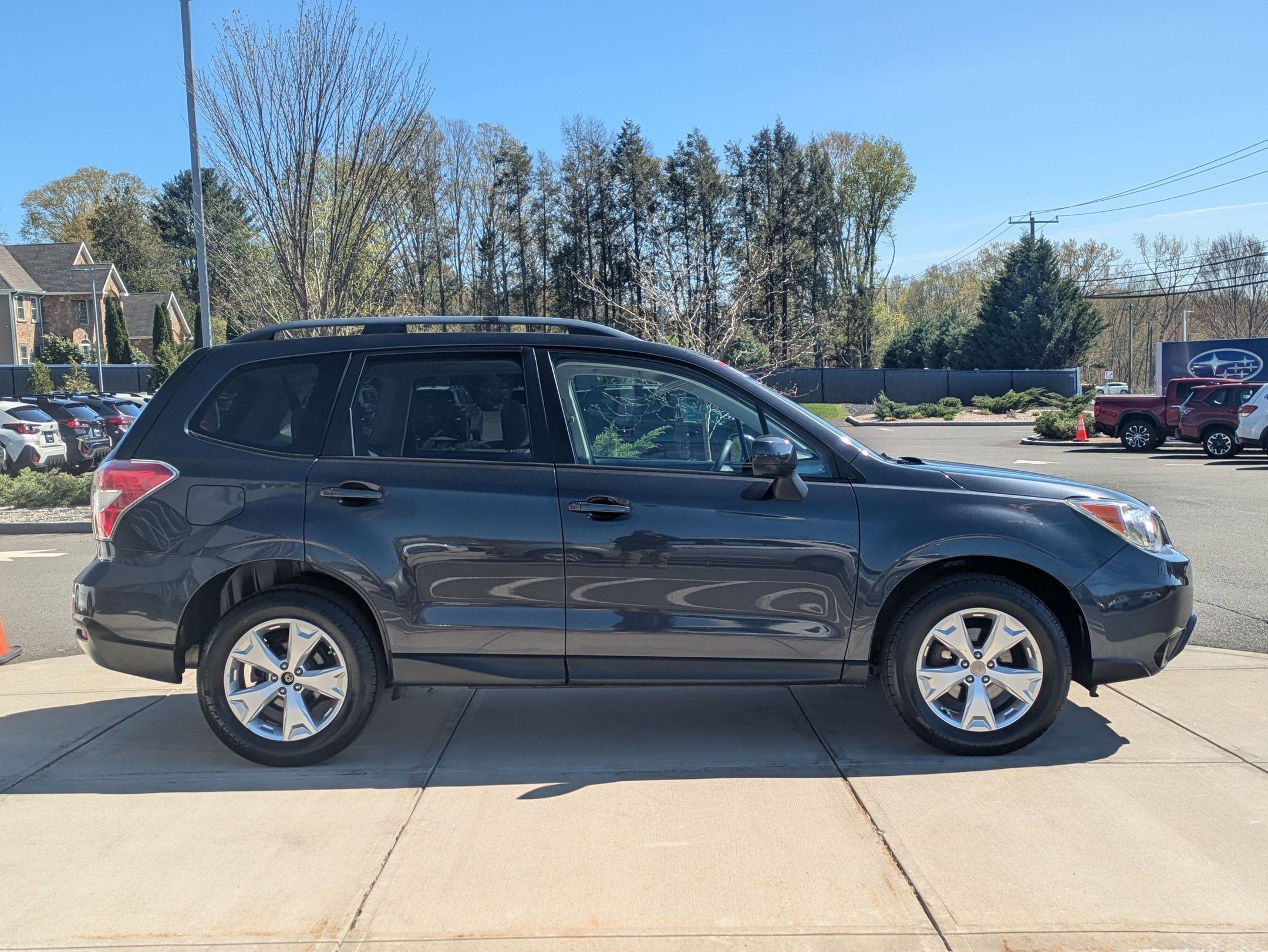 Used 2015 Subaru Forester i Premium with VIN JF2SJADC6FH807005 for sale in Middlebury, CT