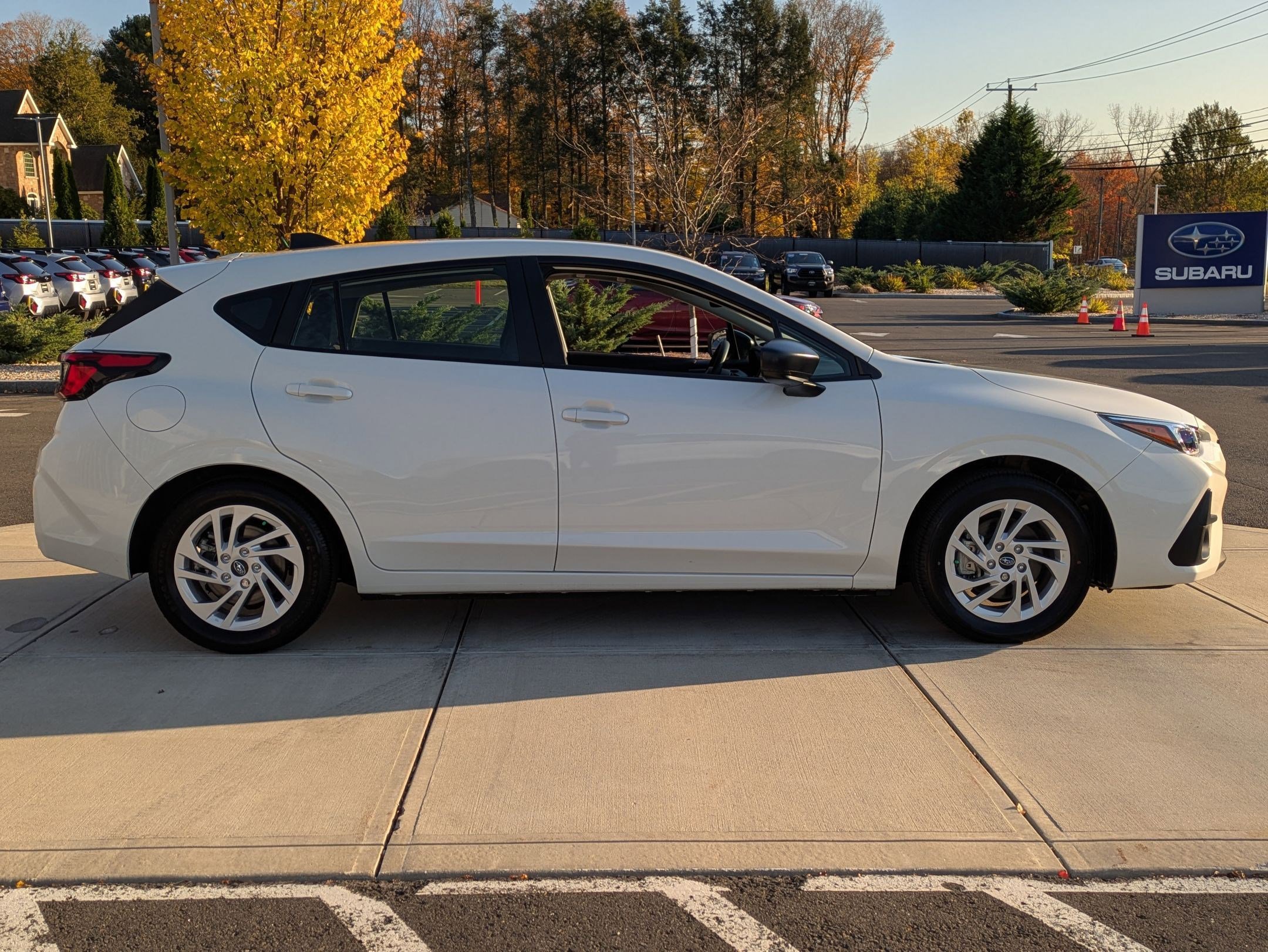 2024 Subaru Impreza Base photo 2