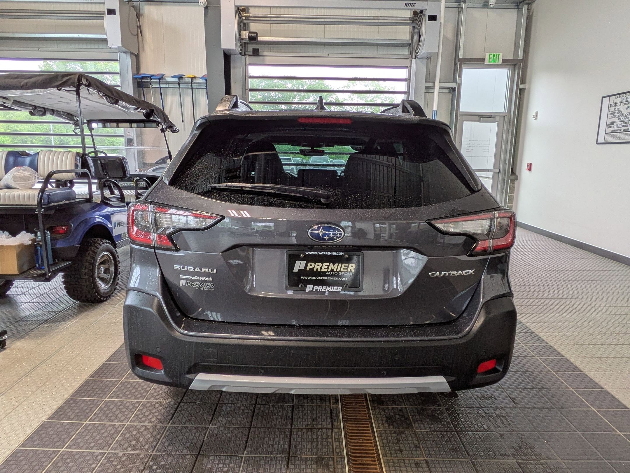 2024 Subaru Outback Limited photo 3