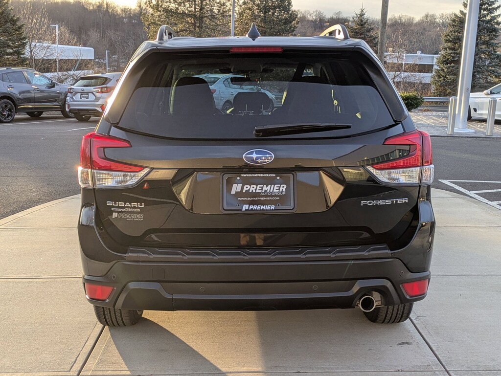 Used 2023 Subaru Forester Limited SUV