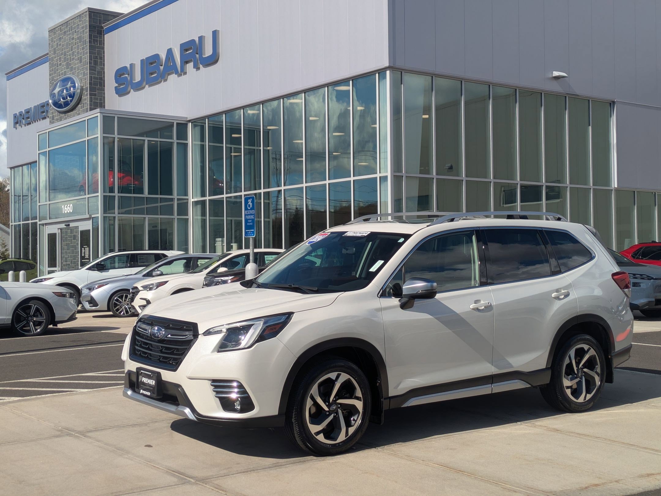 2024 Subaru Forester Touring - Photo 8