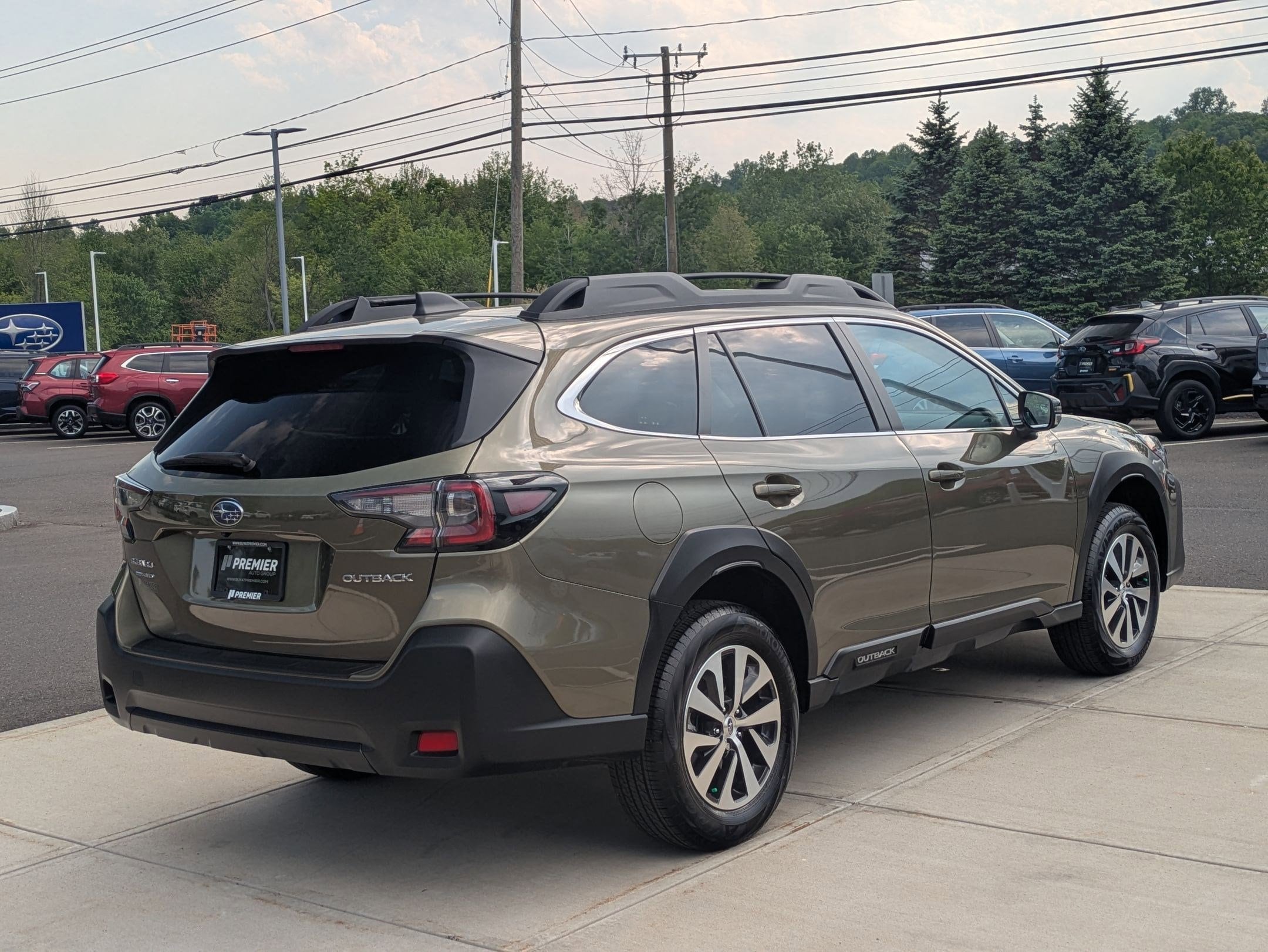 2025 Subaru Outback Premium - Photo 3