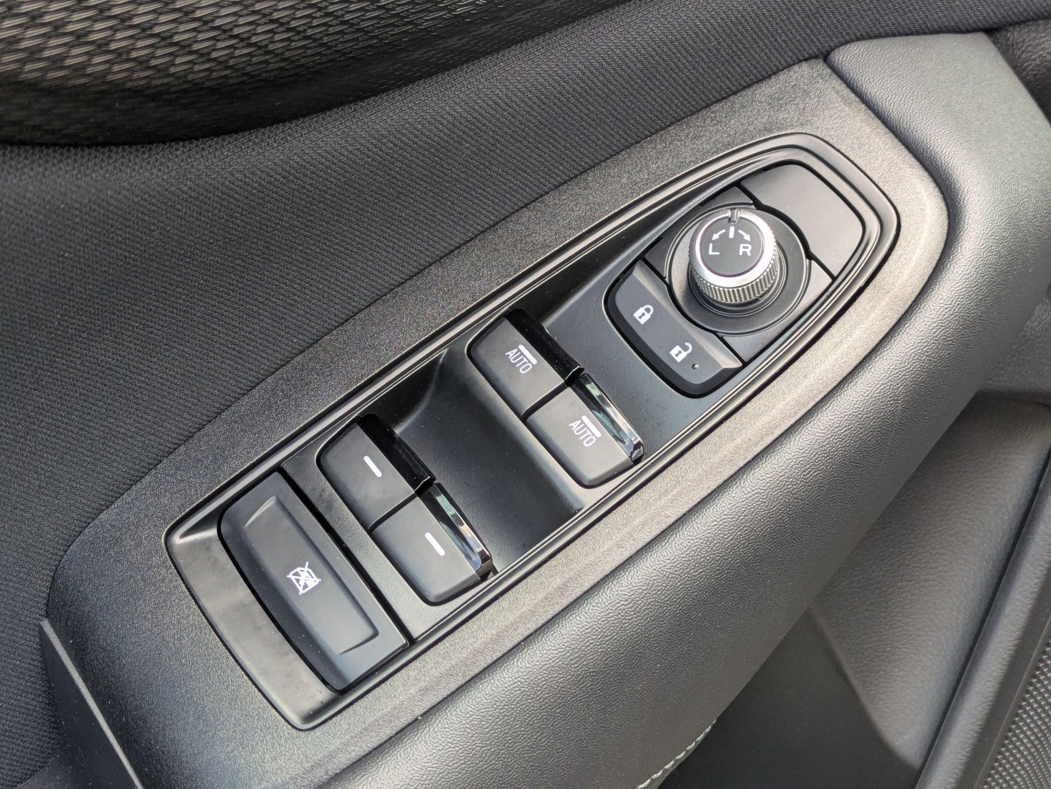 2025 Subaru Outback Premium - Photo 10