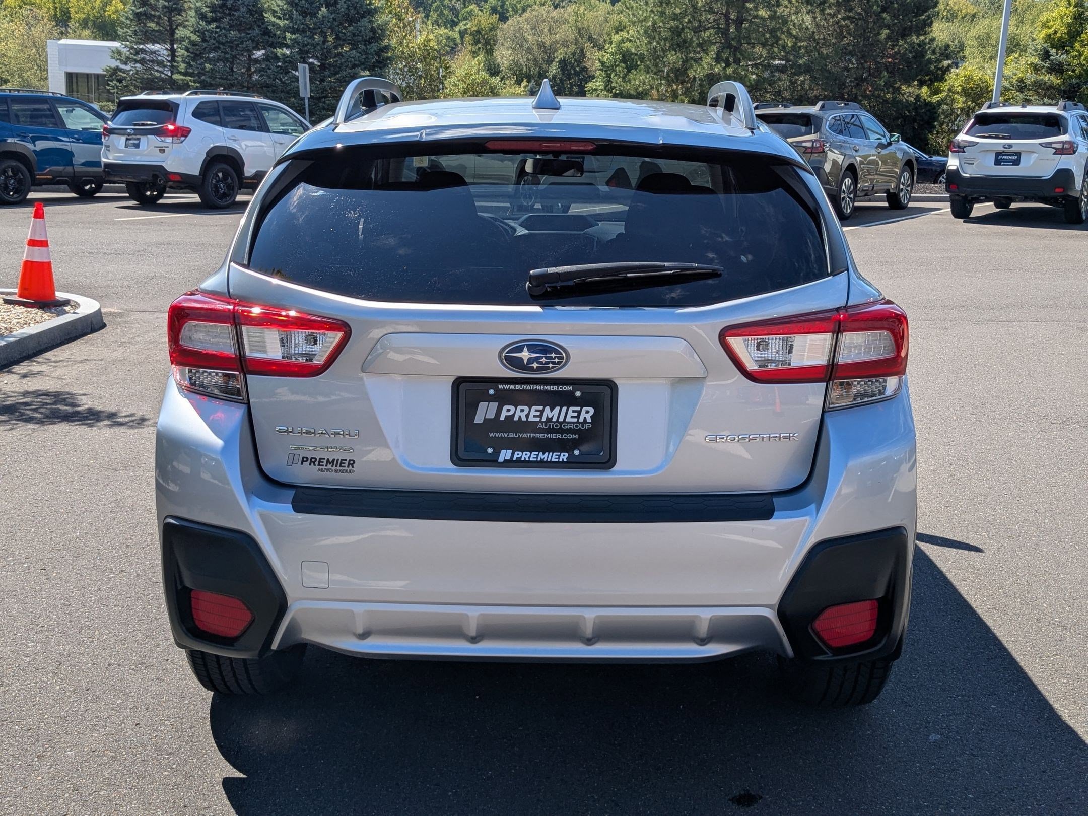 2019 Subaru Crosstrek 2.0i Premium photo 4