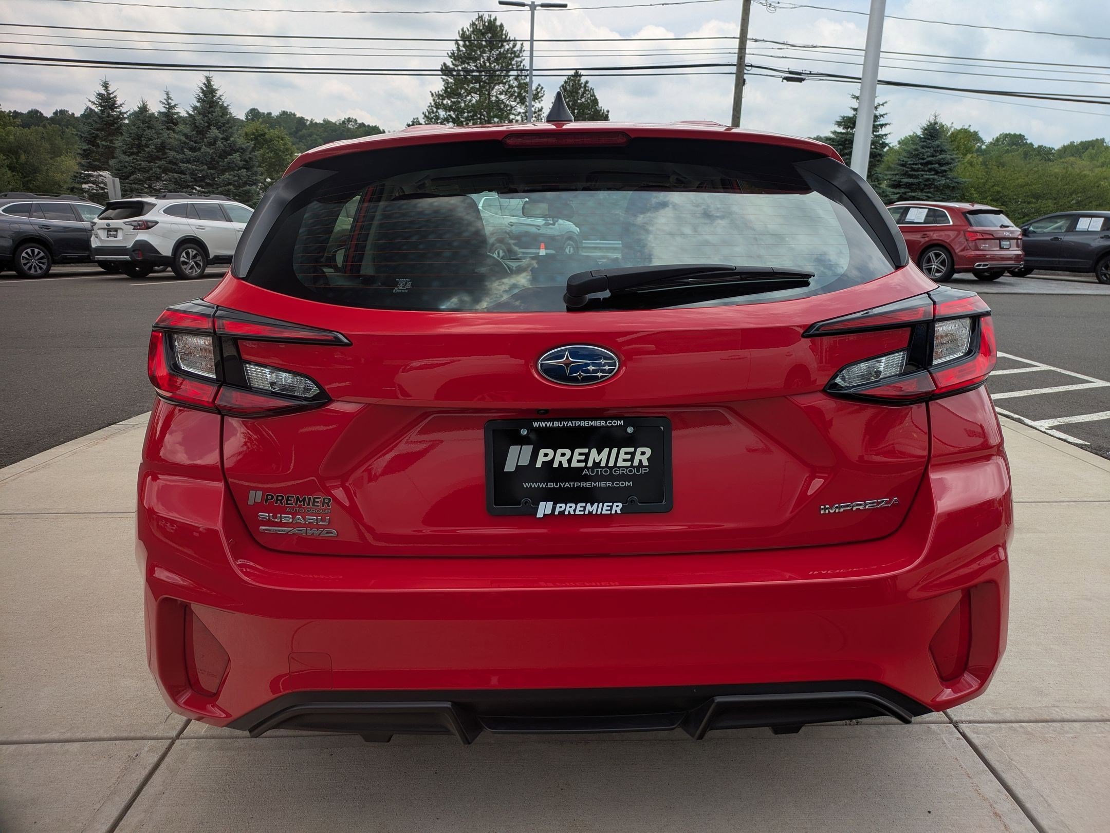 2024 Subaru Impreza Base photo 4