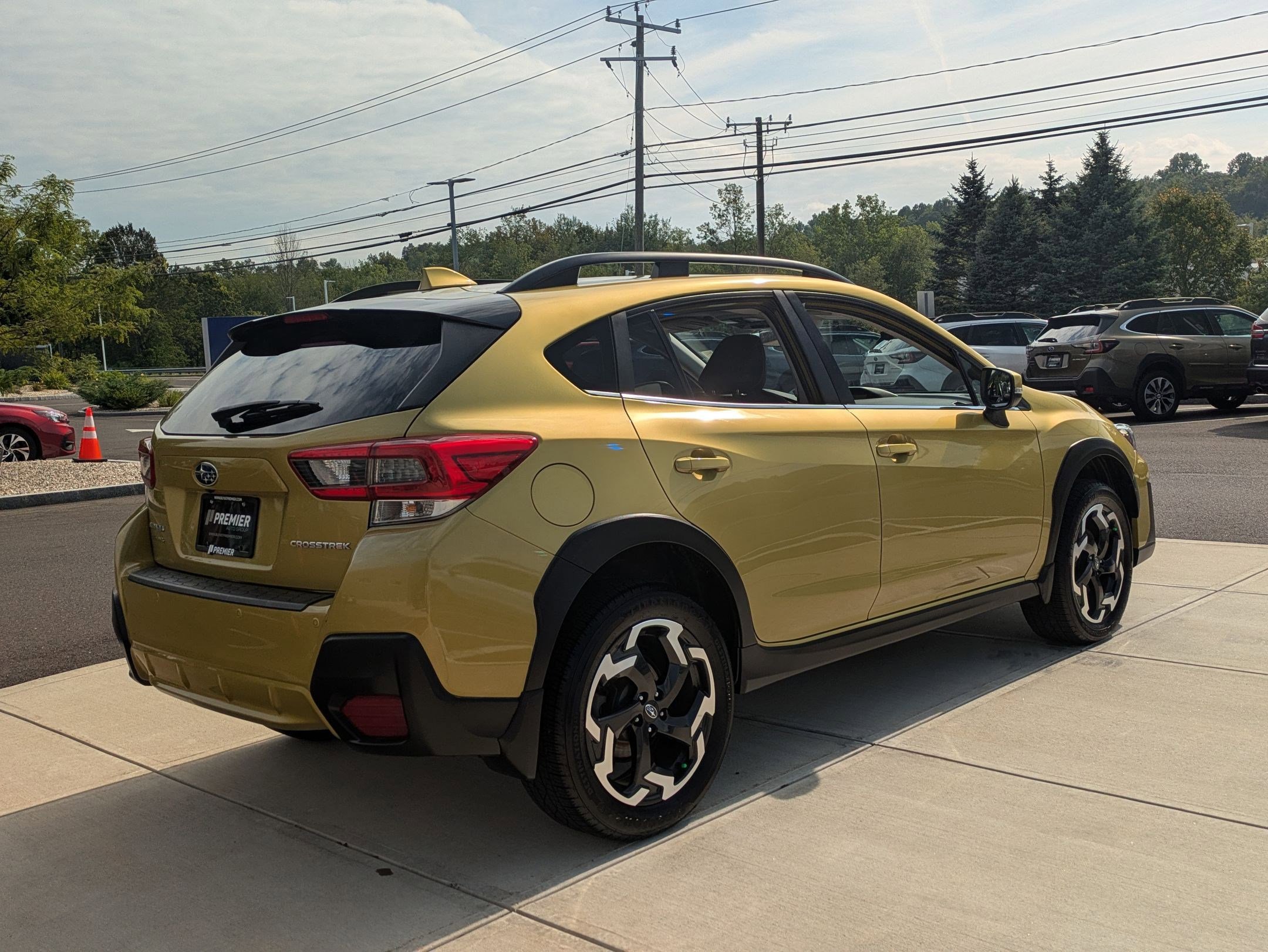 2021 Subaru Crosstrek Limited photo 2