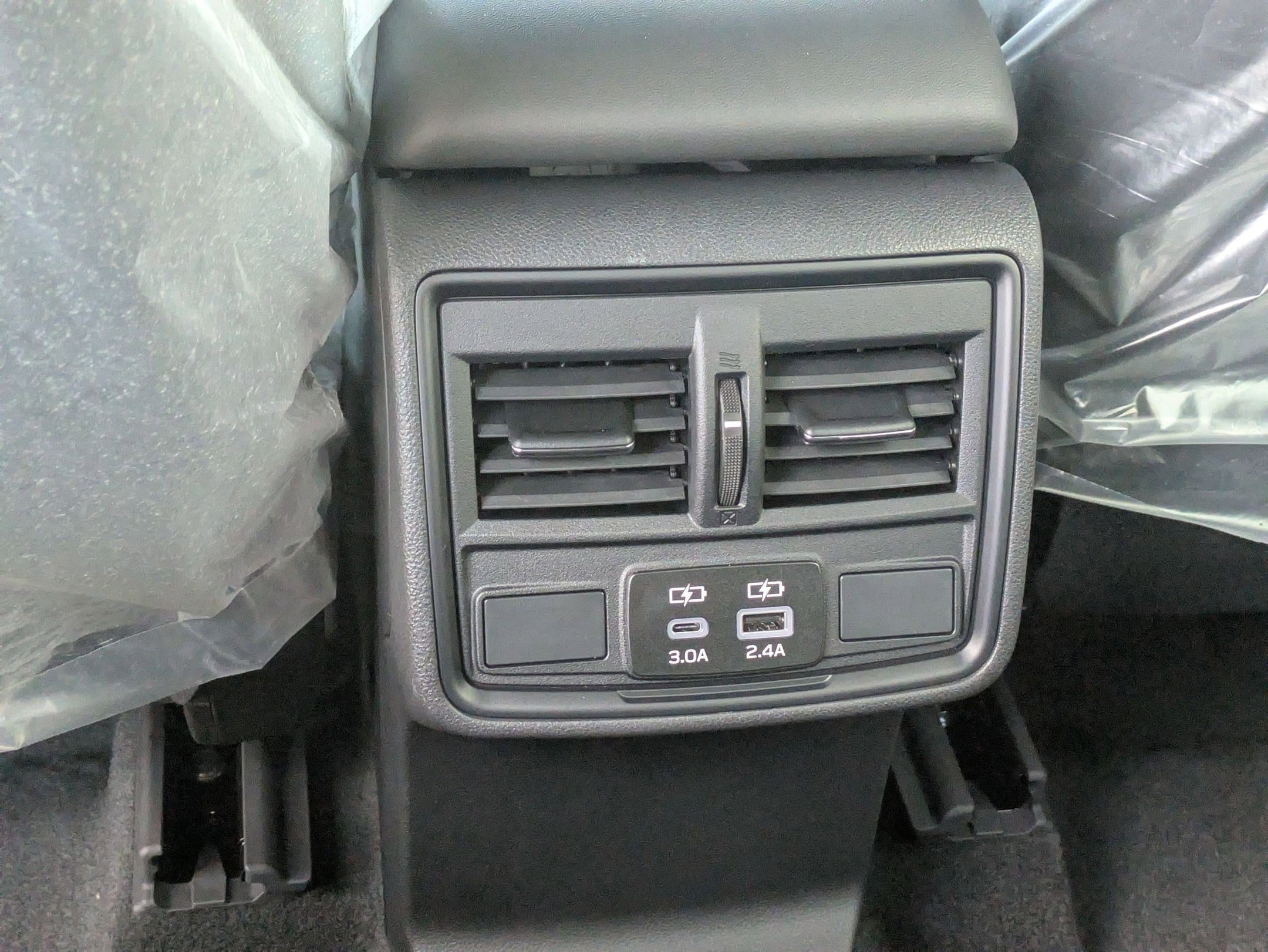 2026 Subaru Forester Premium - Photo 26