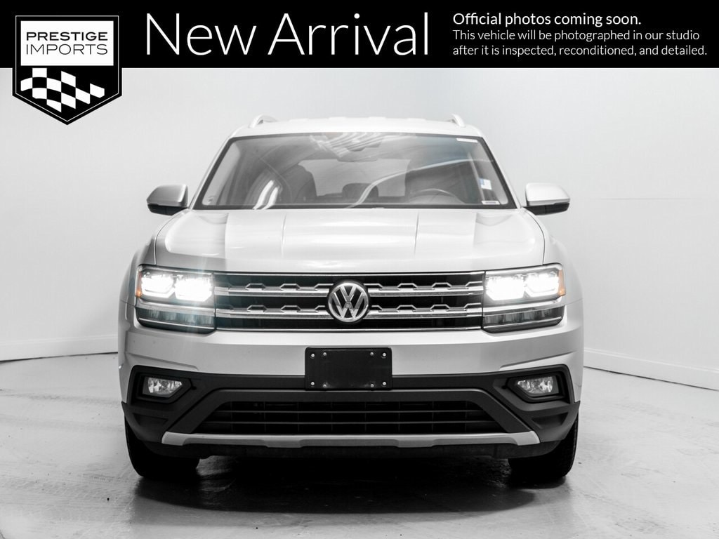 Used 2019 Volkswagen Atlas SE w/Tech with VIN 1V2UR2CA3KC548954 for sale in Lakewood, CO