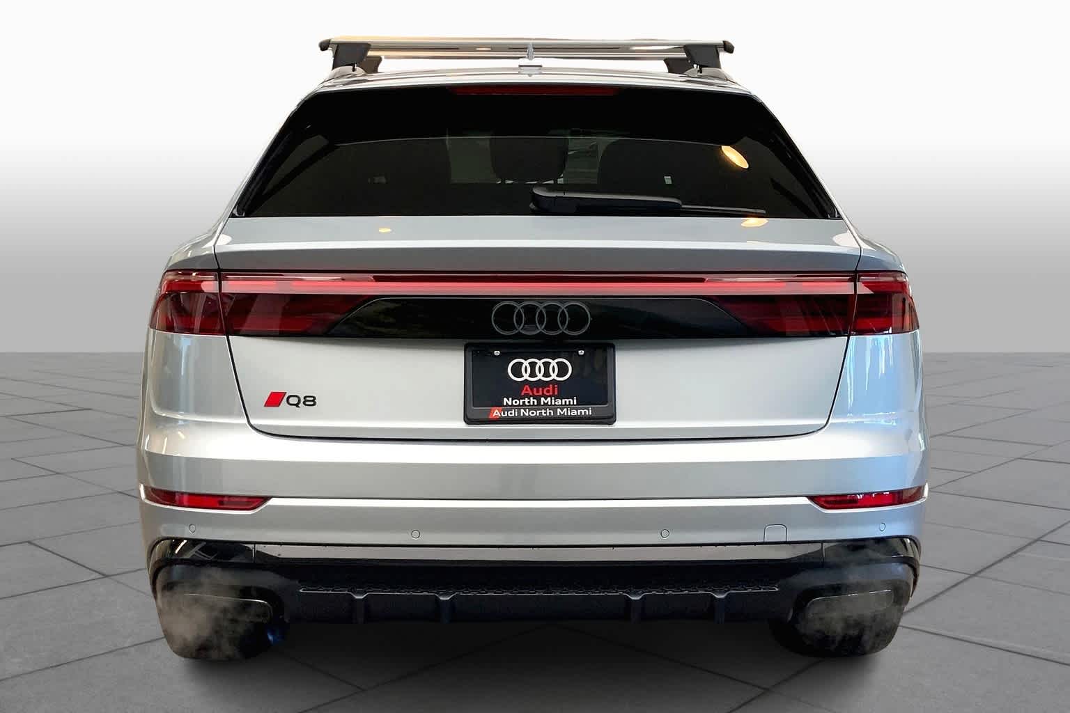 2025 Audi Q8 55 Prestige photo 4