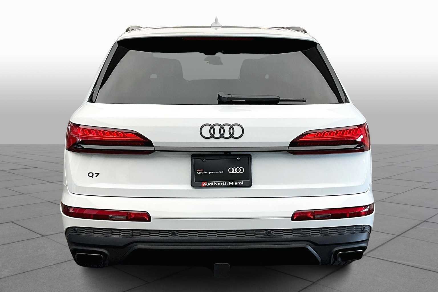 2025 Audi Q7 Premium Plus photo 4