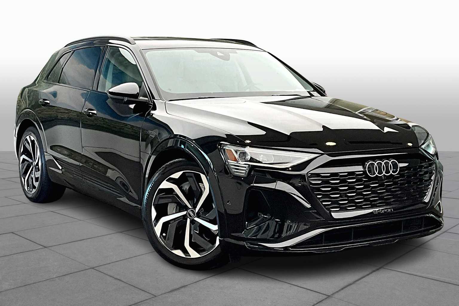 2024 Audi Q8 E-tron Premium Plus photo 2